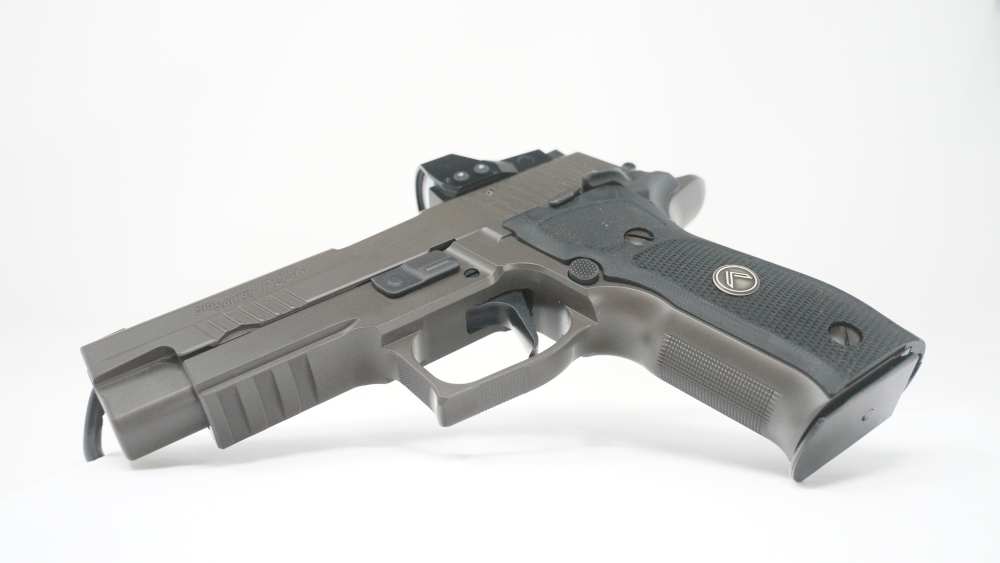 SIG SAUER P226 LEGION SAO ROMEO-1-PRO 9MM 4.4" BBL USED (12675)-img-4