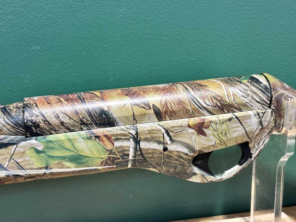 Benelli Vinci 12 ga Semi Auto Shotgun Realtree Camo 26" Missing Buttpad-img-10