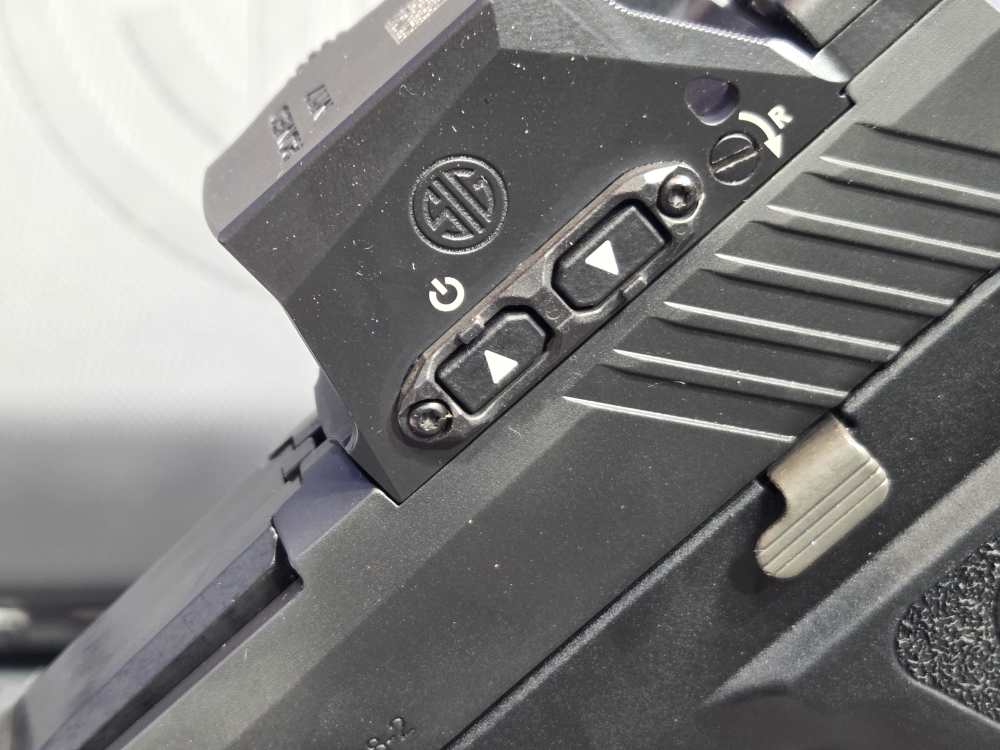 Sig Sauer M18X 9mm 3.9" Barrel X Grip w/ Romeo M17 Optic LNIB-img-5