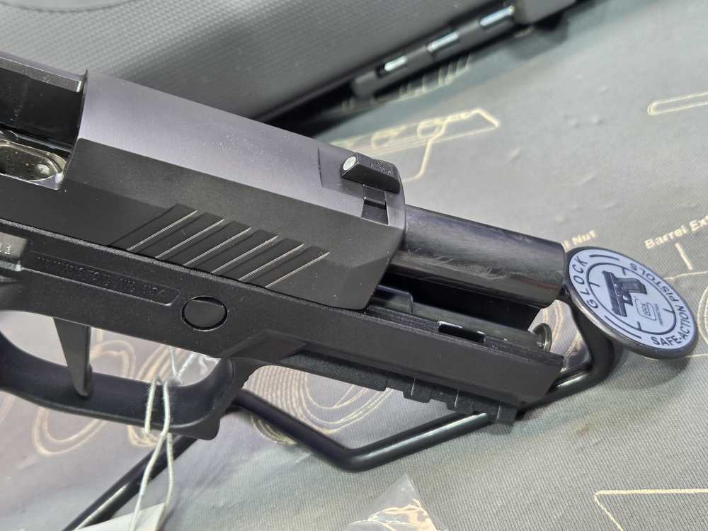 Sig Sauer M18X 9mm 3.9" Barrel X Grip w/ Romeo M17 Optic LNIB-img-11