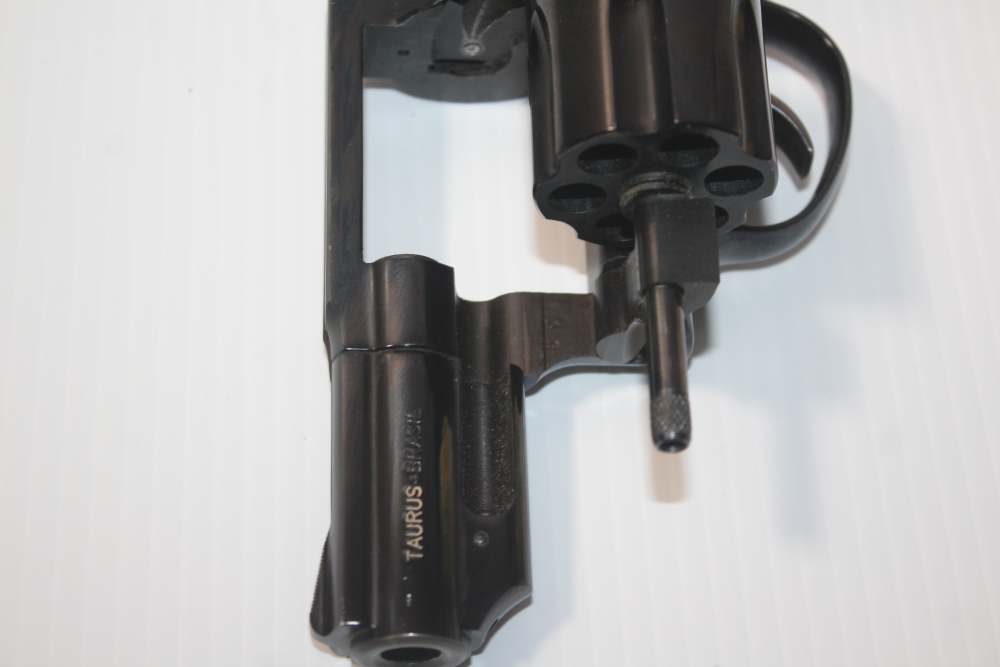 Taurus Model 65 .357 Magnum 6-Shot 2.5" Snub Nose Revolver Pistol NICE     -img-31