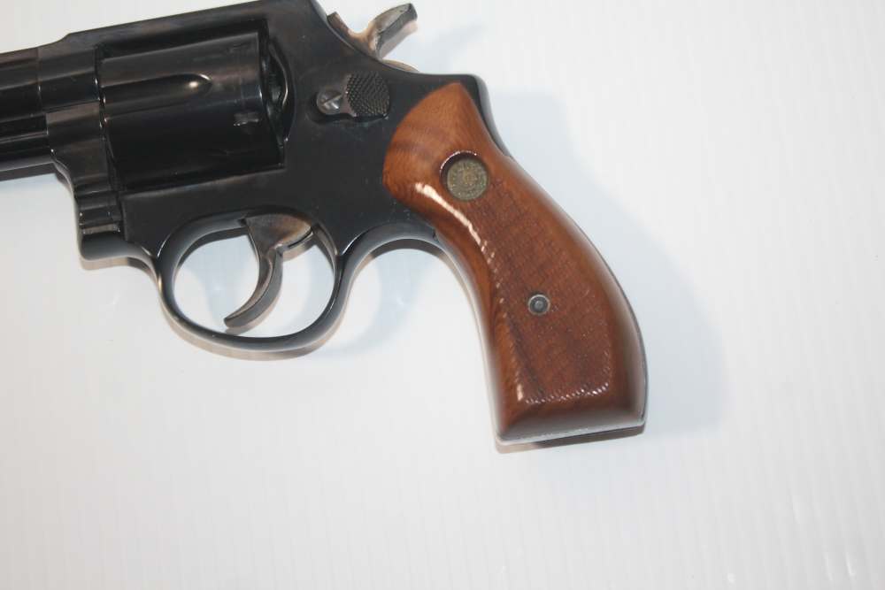 Taurus Model 65 .357 Magnum 6-Shot 2.5" Snub Nose Revolver Pistol NICE     -img-26