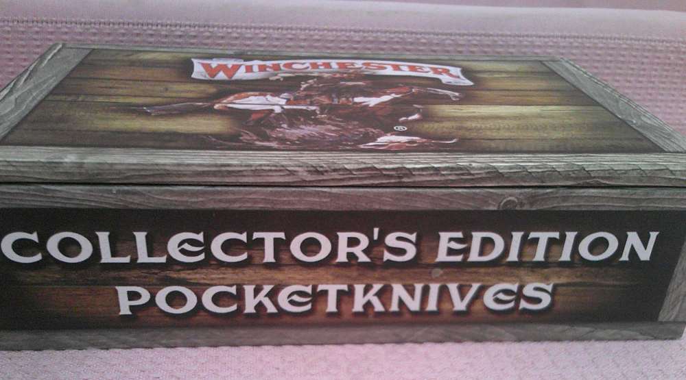 NIB Winchester WN29104C Cool Handle 2 Blade Trapper Bullet Knife is $175!-img-18