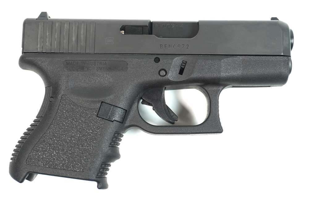 GLOCK 26 GEN3 9MM SUBCOMPACT PISTOL – BOX & MANUAL • NO RESERVE!-img-8