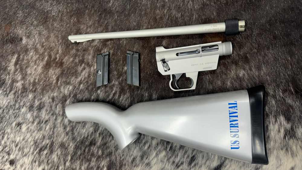 Henry AR7 survival rifle-img-4