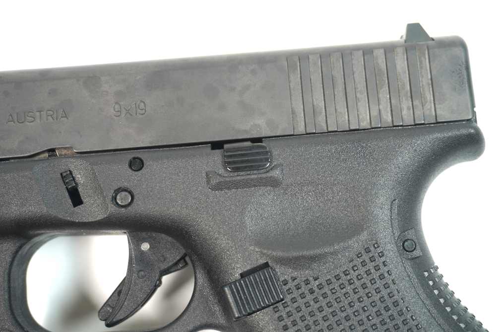 GLOCK 26 GEN4 9MM SUBCOMPACT PISTOL – BACKSTRAPS • BOX • NO RESERVE!-img-12