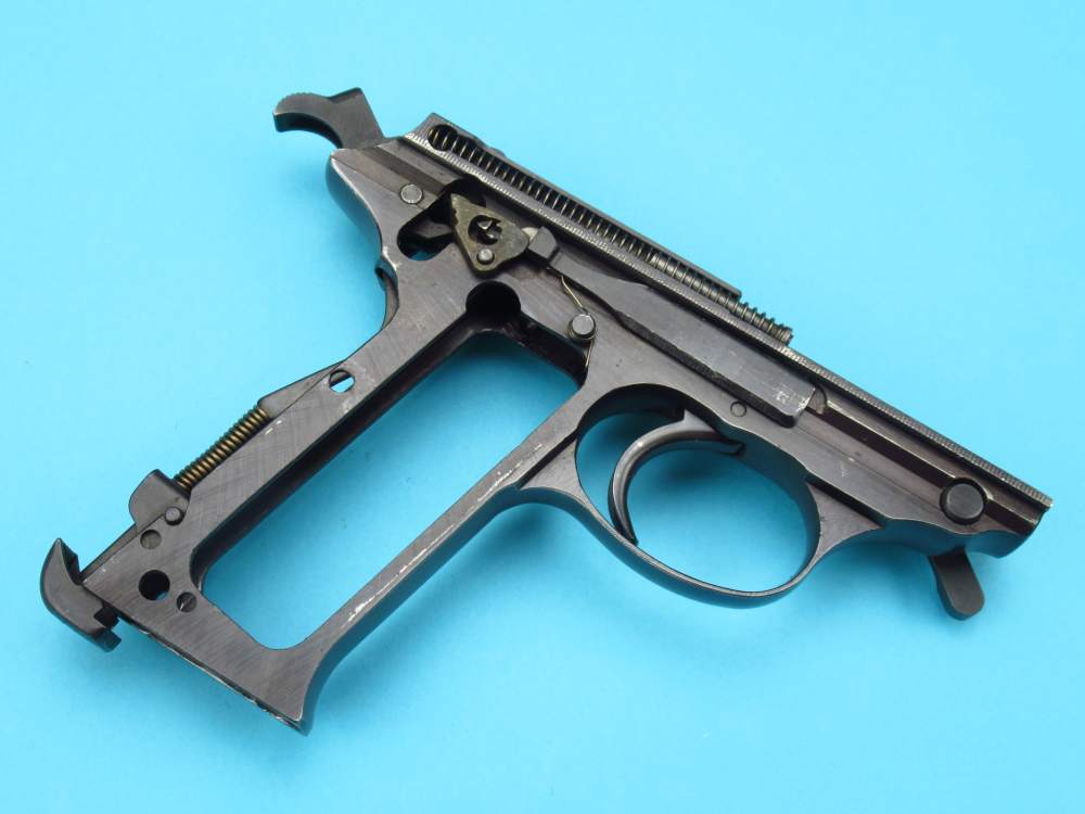 Very nice 1944 German WWII Walther P38 pistol 9mm Luger AC44 Mauser-img-100