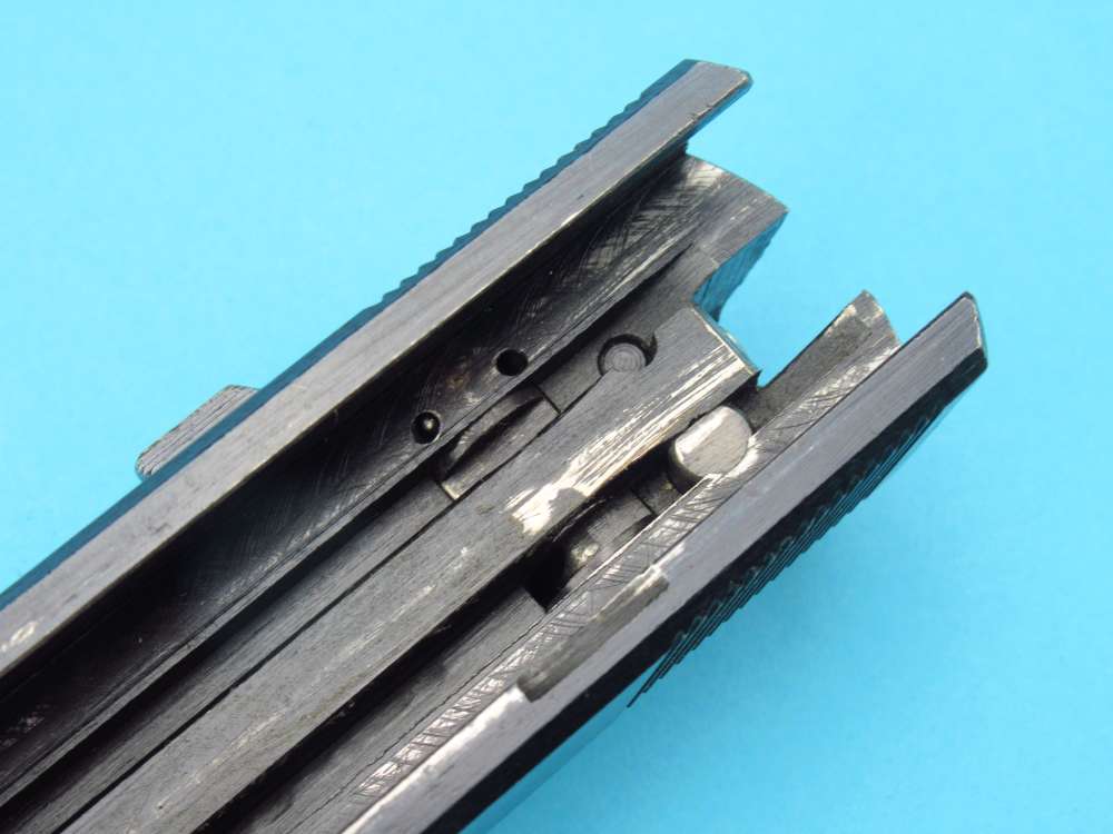 Very nice 1944 German WWII Walther P38 pistol 9mm Luger AC44 Mauser-img-79