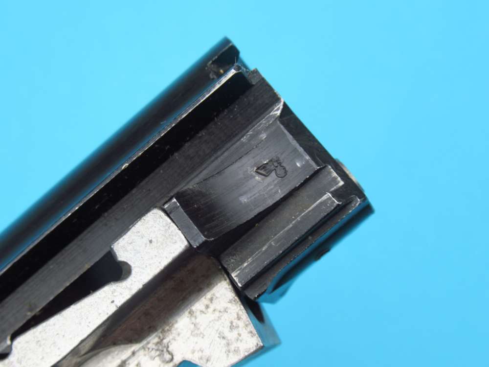 Very nice 1944 German WWII Walther P38 pistol 9mm Luger AC44 Mauser-img-83
