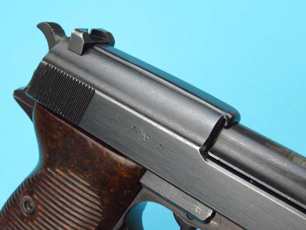 Very nice 1944 German WWII Walther P38 pistol 9mm Luger AC44 Mauser-img-53