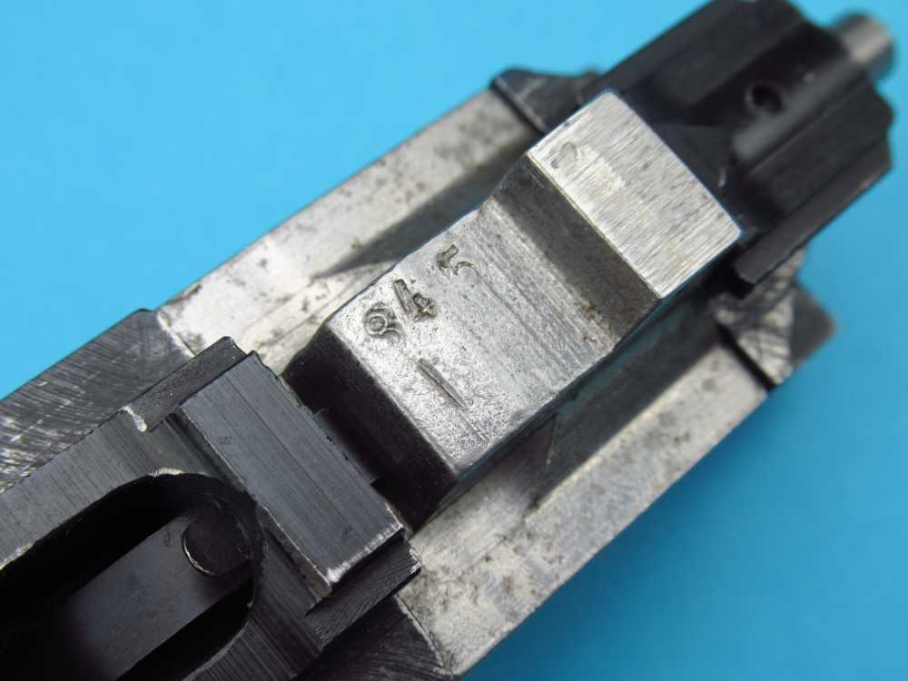 Very nice 1944 German WWII Walther P38 pistol 9mm Luger AC44 Mauser-img-85