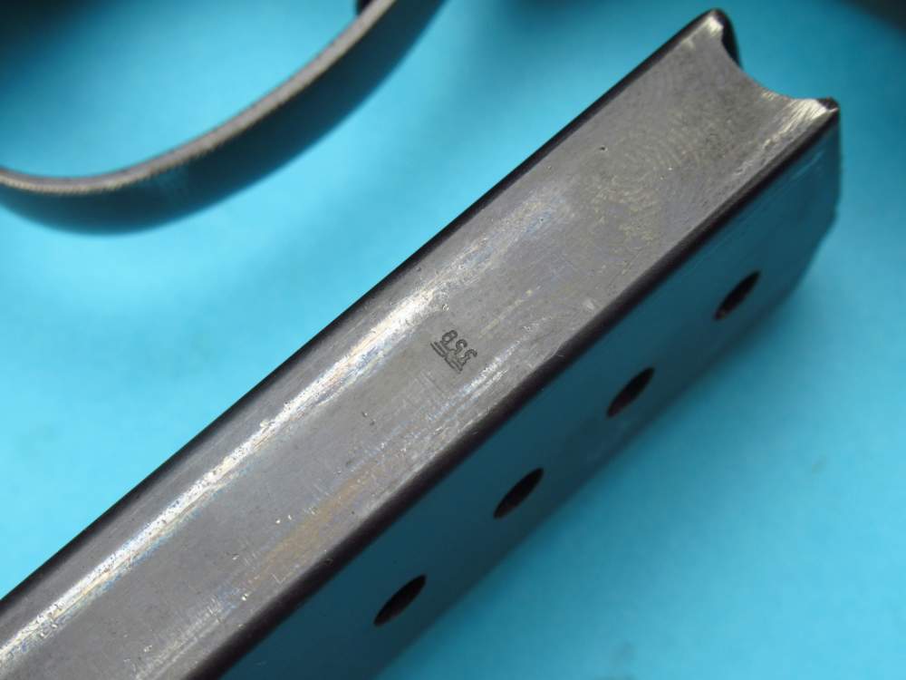 Very nice 1944 German WWII Walther P38 pistol 9mm Luger AC44 Mauser-img-116