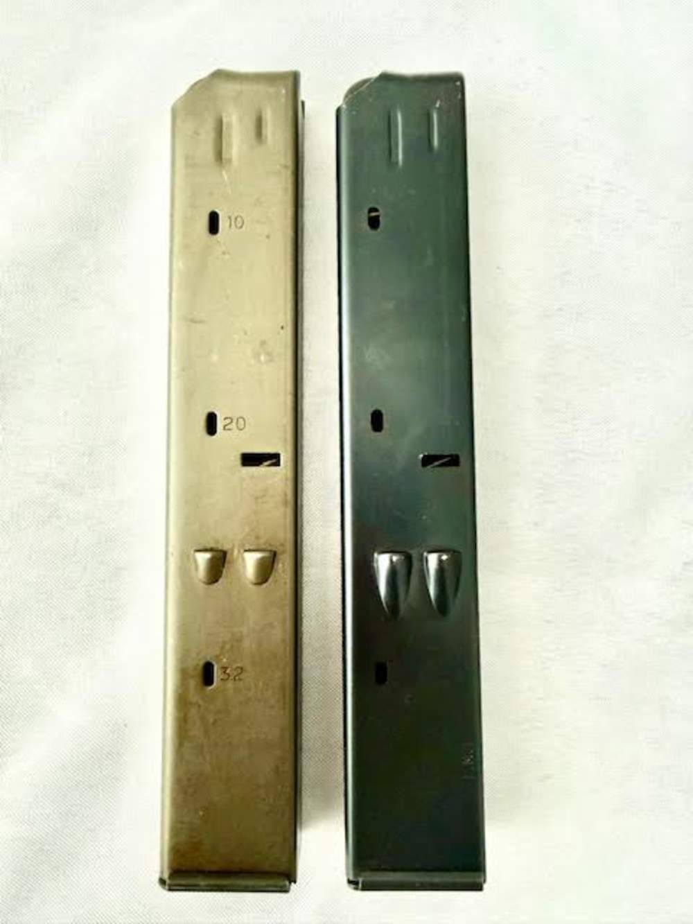 (23)  UZI 32 ROUNDS MAGAZINEs -img-0