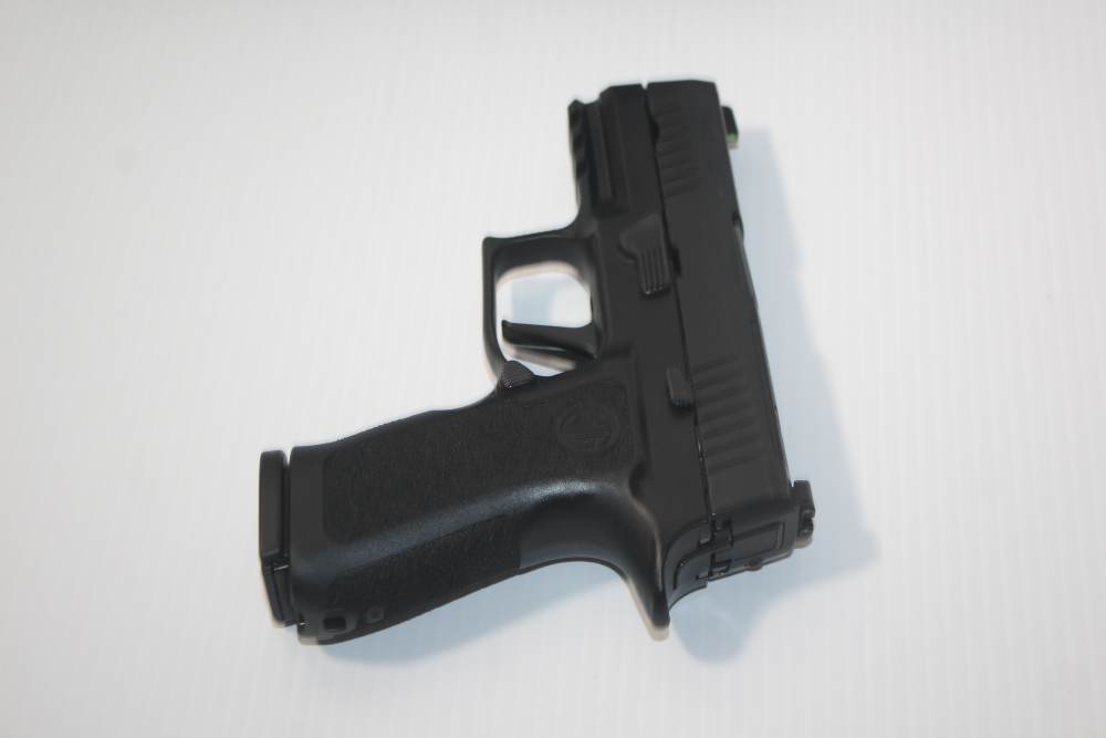 Sig Sauer P320 X-Compact 9mm Optics-Ready Semi-Auto Pistol w/2 15Rnd Mags-img-17