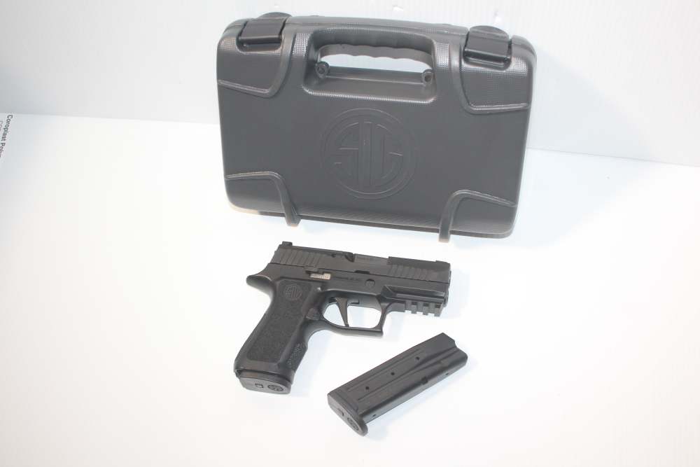 Sig Sauer P320 X-Compact 9mm Optics-Ready Semi-Auto Pistol w/2 15Rnd Mags-img-2