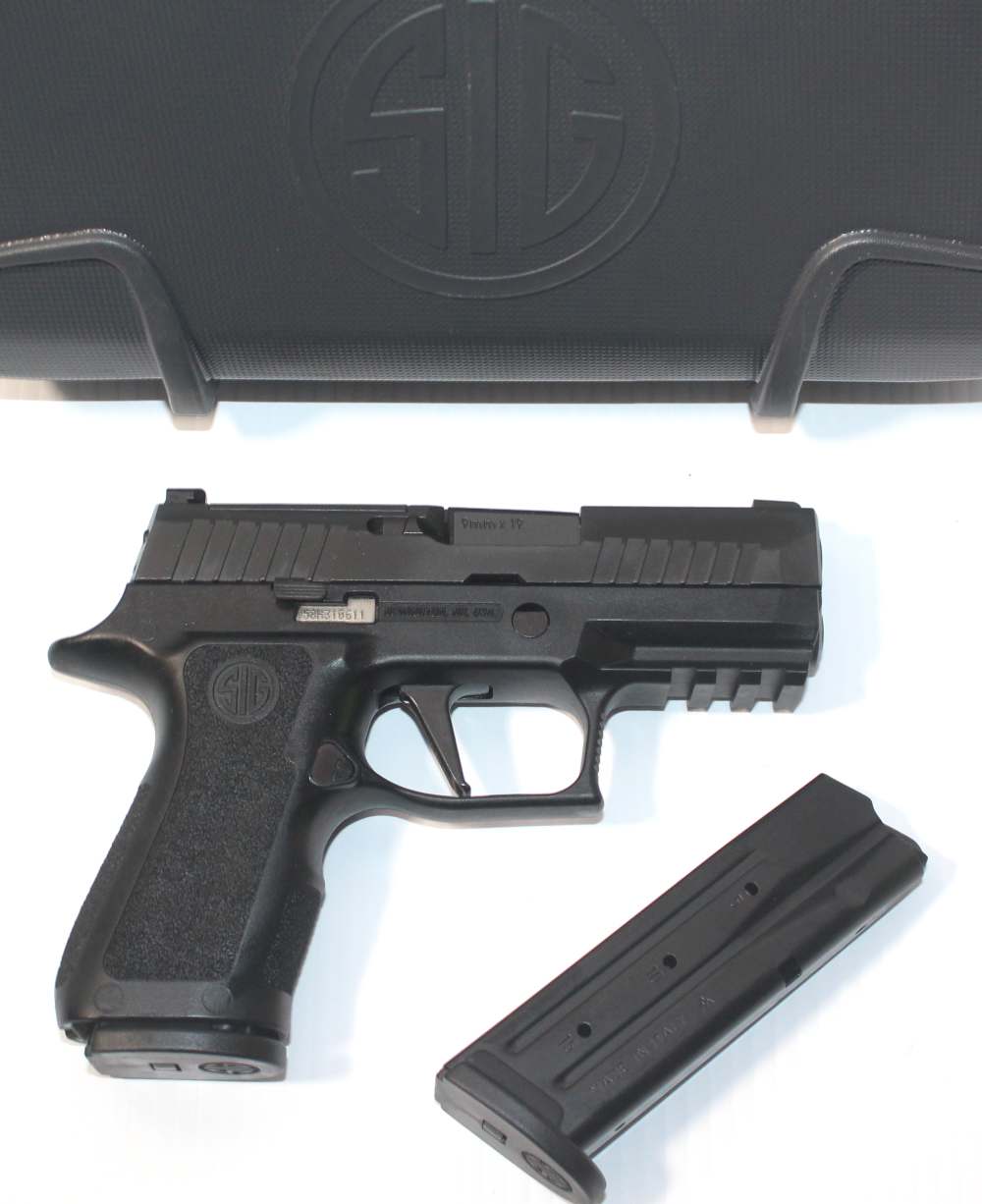 Sig Sauer P320 X-Compact 9mm Optics-Ready Semi-Auto Pistol w/2 15Rnd Mags-img-5