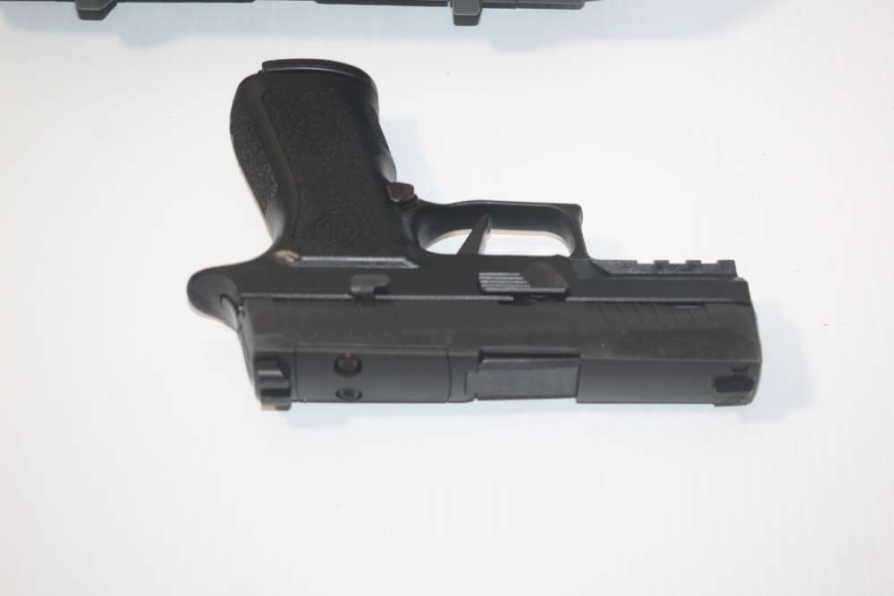 Sig Sauer P320 X-Compact 9mm Optics-Ready Semi-Auto Pistol w/2 15Rnd Mags-img-16