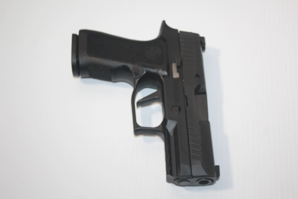 Sig Sauer P320 X-Compact 9mm Optics-Ready Semi-Auto Pistol w/2 15Rnd Mags-img-9