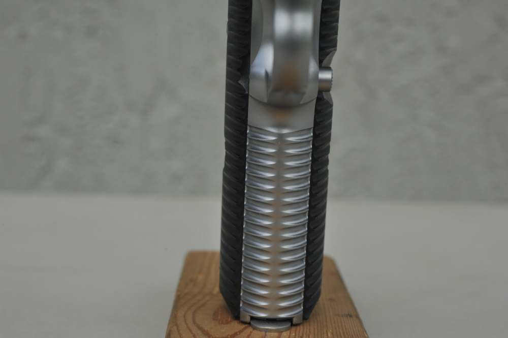 Wilson Combat ACP model 9mm semi auto-img-4