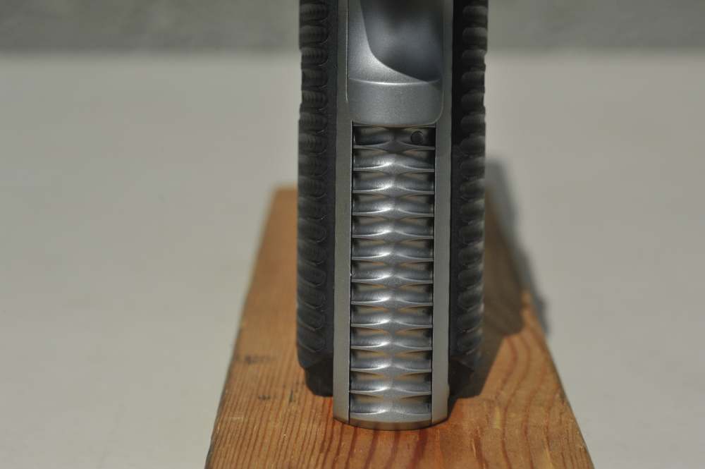 Wilson Combat ACP model 9mm semi auto-img-8