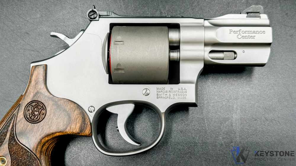 Like New Smith & Wesson 986 9mm 2.5" Revolver w/ Original Box/Moon Clips-img-6