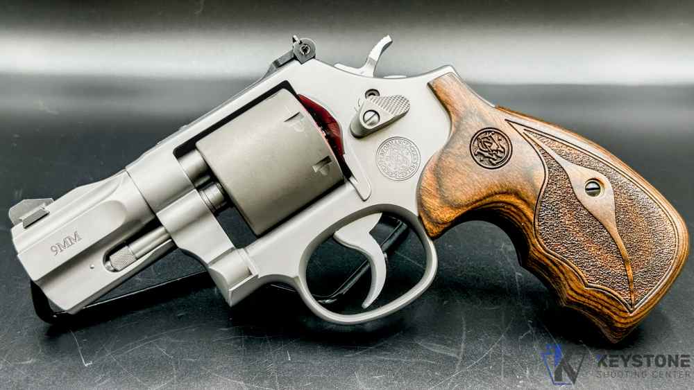 Like New Smith & Wesson 986 9mm 2.5" Revolver w/ Original Box/Moon Clips-img-12