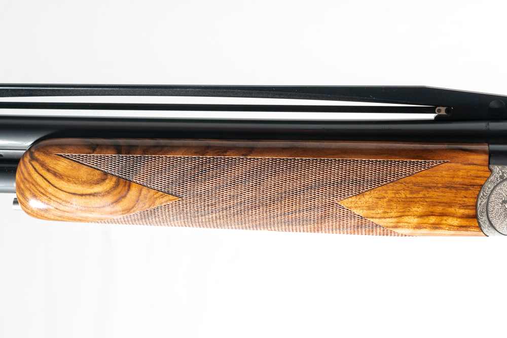 Caesar Guerini Invictus V Impact Gold Adj 12 GA 32 IN -img-8