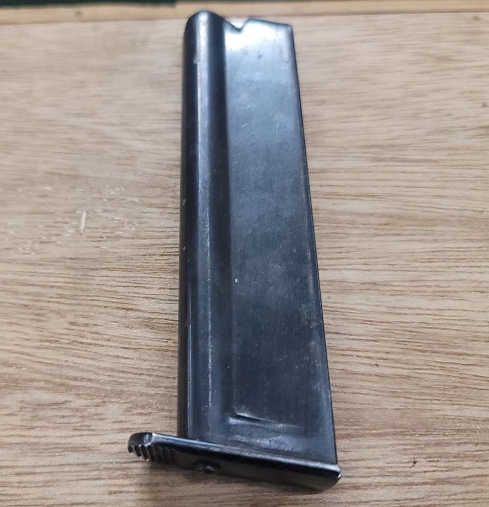 STAR model F 22 lr 10 round vintage factory magazine-img-1