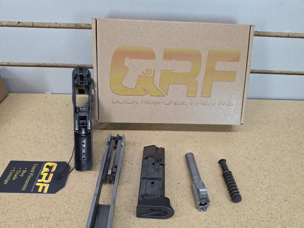 Taurus G2C 9mm  Two-Tone Grey/Black  Penny Auction | No Reserve-img-8