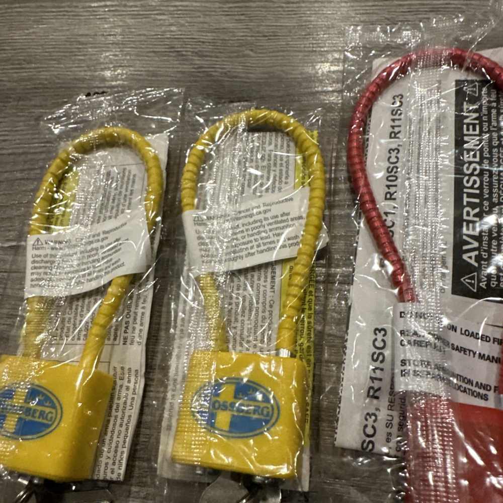 Lot of 7 Brand New Safety Firearm Handgun Cable Locks, Mossberg FN -img-8