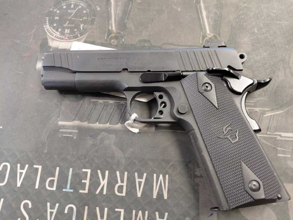 TAURUS 1911 COMMANDER -img-0