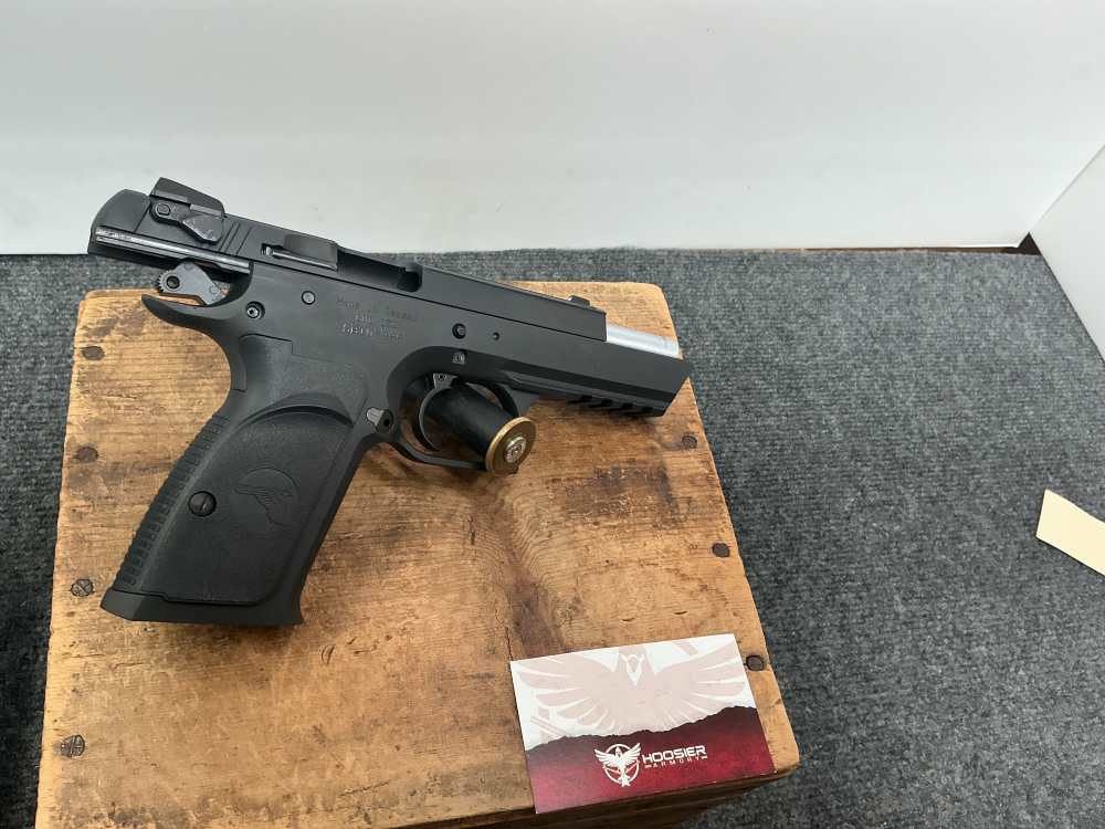 Magnum Research Baby Eagle .45 ACP – 98% **PENNY**-img-7