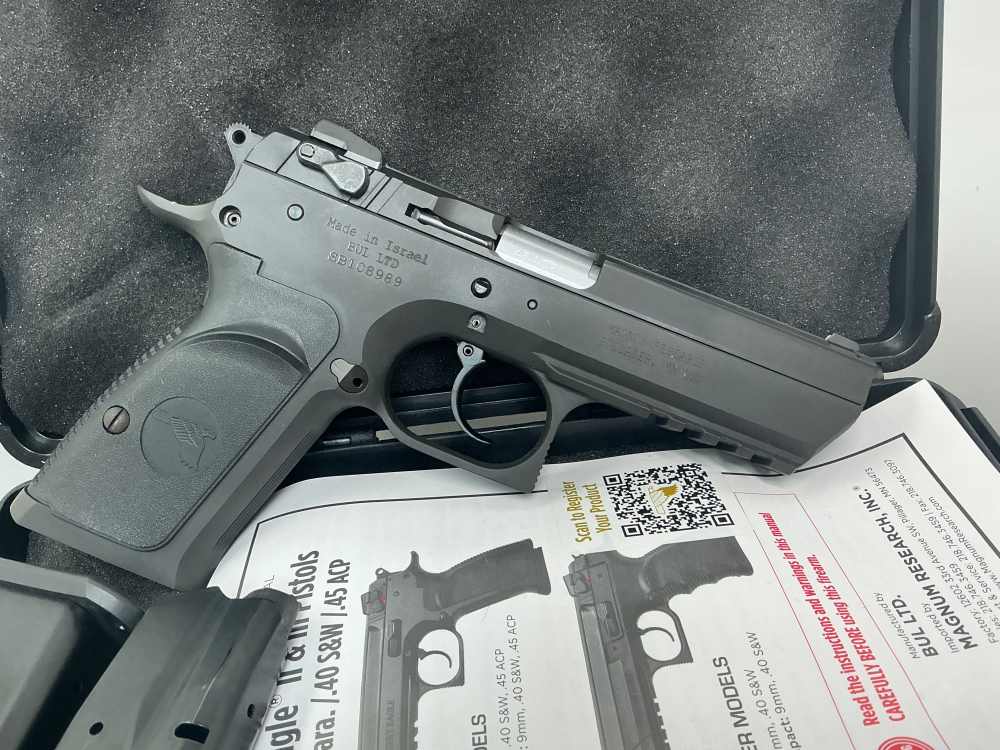 Magnum Research Baby Eagle .45 ACP – 98% **PENNY**-img-1