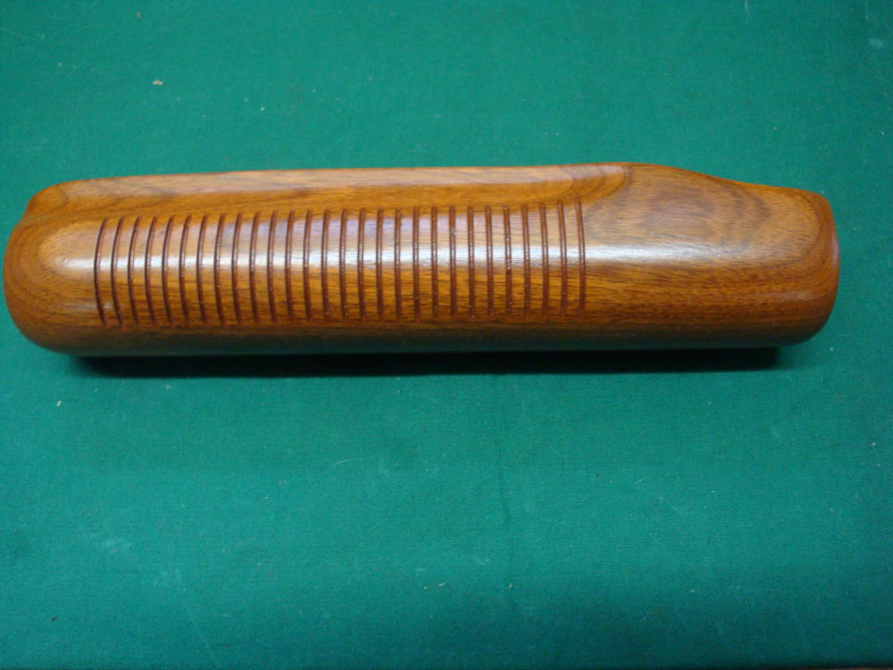 REMINGTON M 870 FOREND EARLY MODEL-img-0