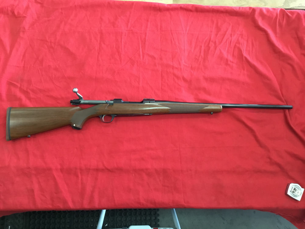 Ruger M77 Hawkeye, 30-06 SPRG , 22” barrel, made 2018-img-1