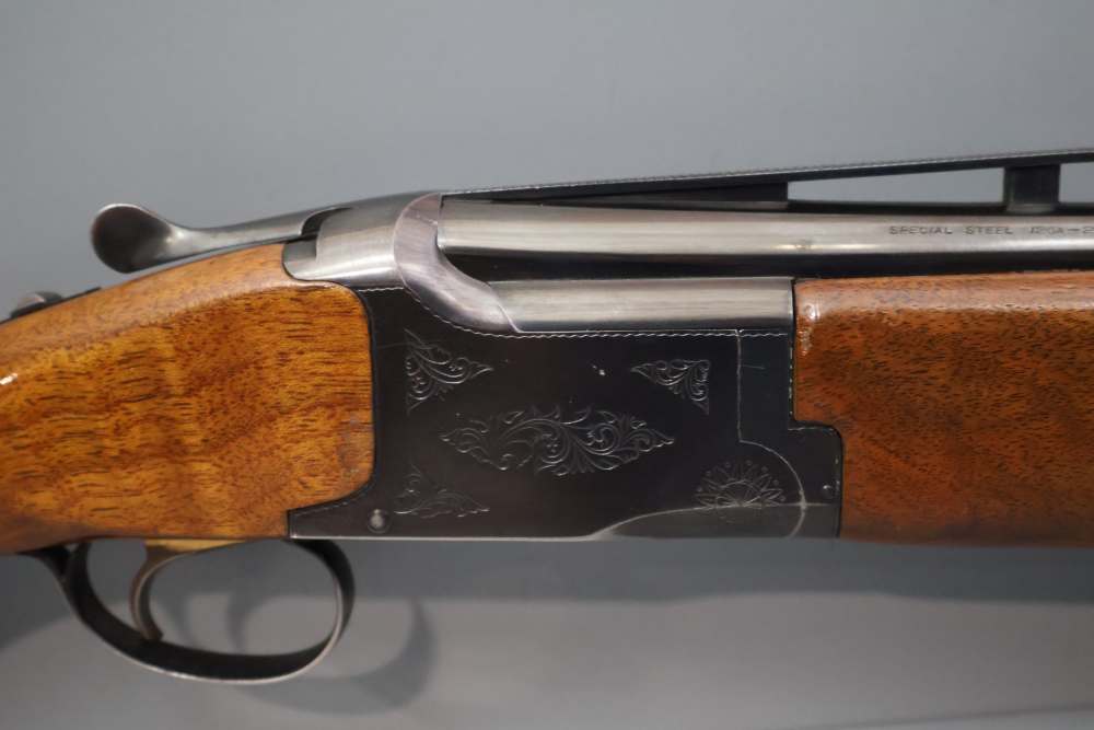Browning Citori 12GA 32" Over Under w/ Matching 34" Single Shot Barrel-img-4