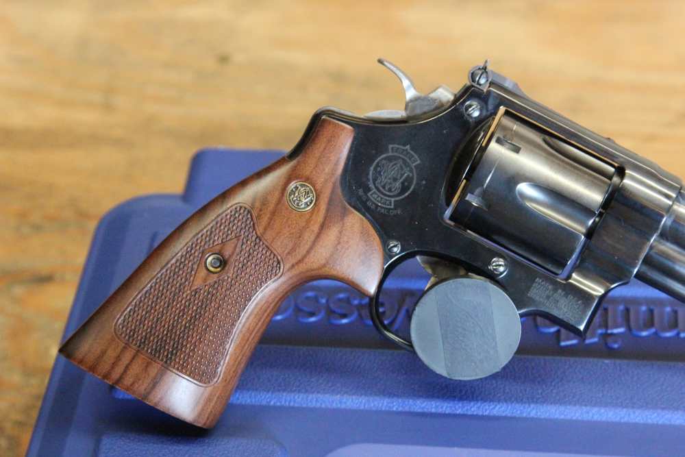 Smith & Wesson Model 29-10 Classic 44 Mag 6rd 6.5"-img-2
