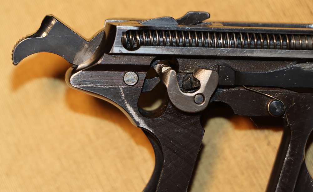 WWII German Walther ac41 P.38, Second Variation, c. Aug 1941-img-23