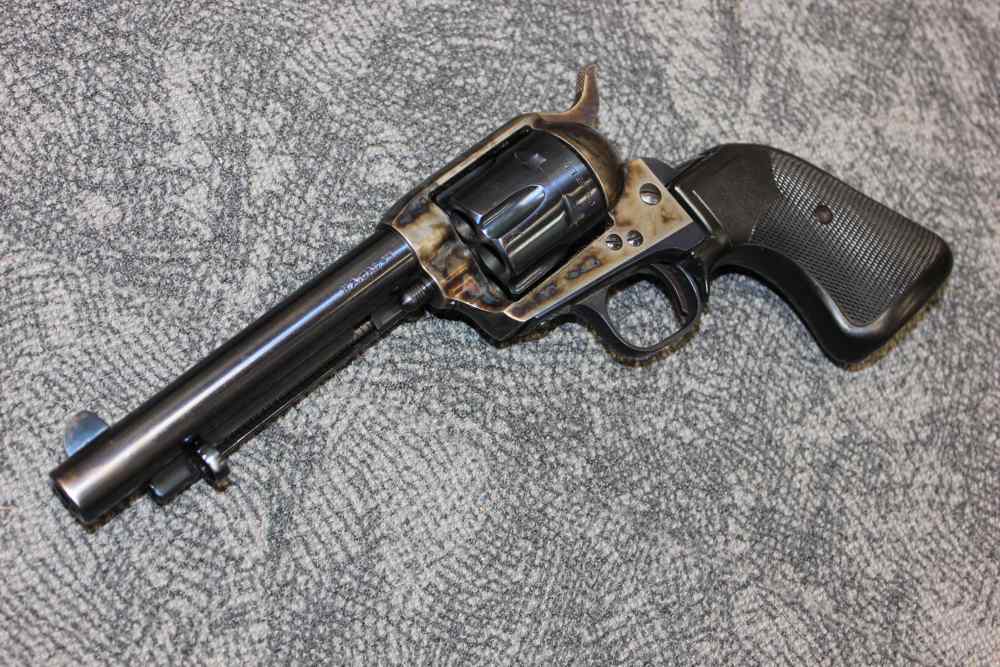 Made in Italy Uberti 1873 Cattleman .45Colt/.45ACP Single Action revolver!-img-6