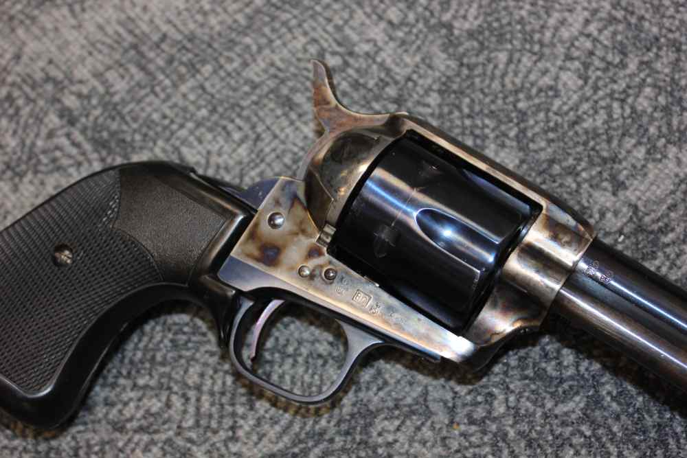 Made in Italy Uberti 1873 Cattleman .45Colt/.45ACP Single Action revolver!-img-12
