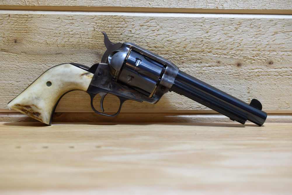2) Ruger Vaquero's 45LC Consecutive Numbers Oglesby Los Vaqueros Package-img-6