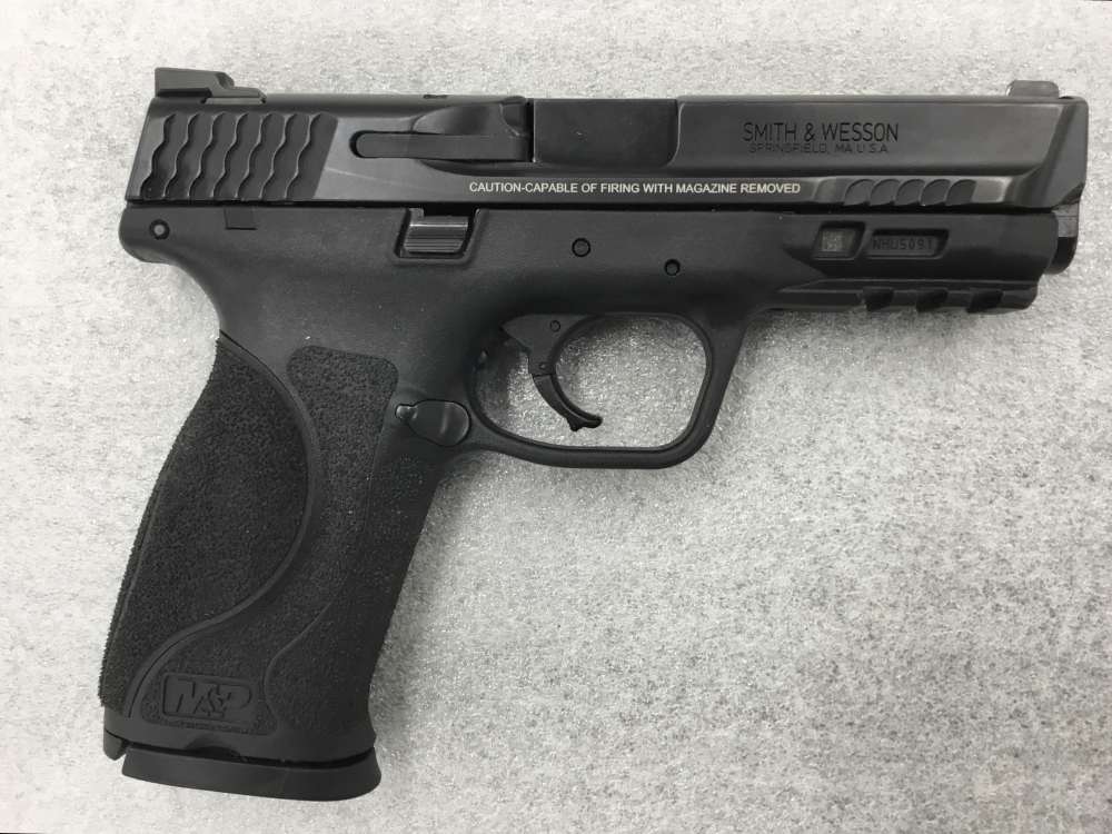 Smith & Wesson - M&P9 2.0 - 4"/9mm - Excellent Cond, Barely Fired, 2 mags-img-0