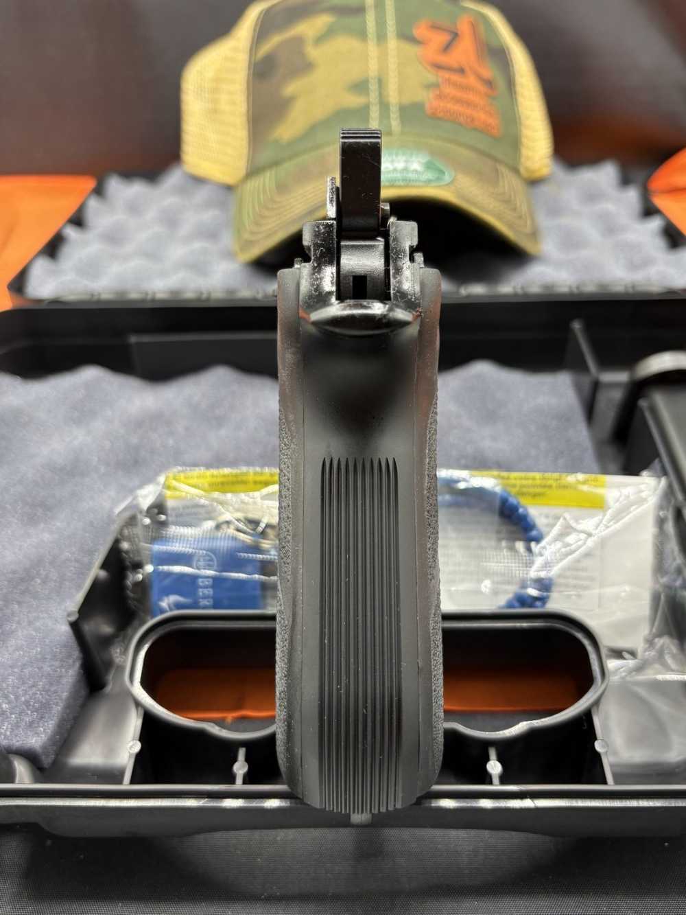 BLEM COMPLETE FRAME Beretta 92FS 92 FS Brigadier Black 9mm Rubber 15Rd Mags-img-4