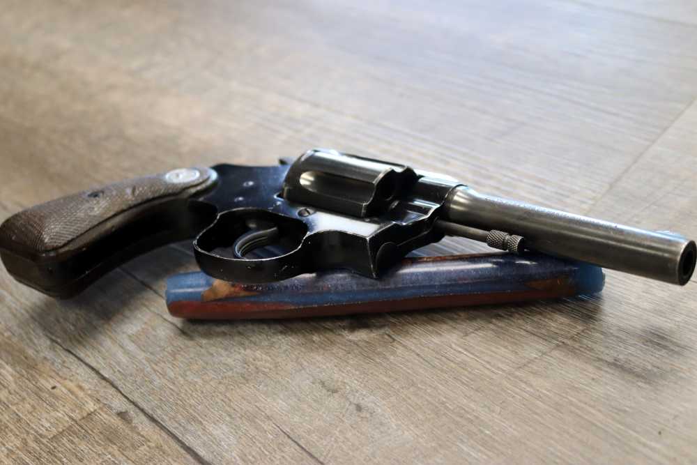 colt cobra revolver .32 cal-img-10