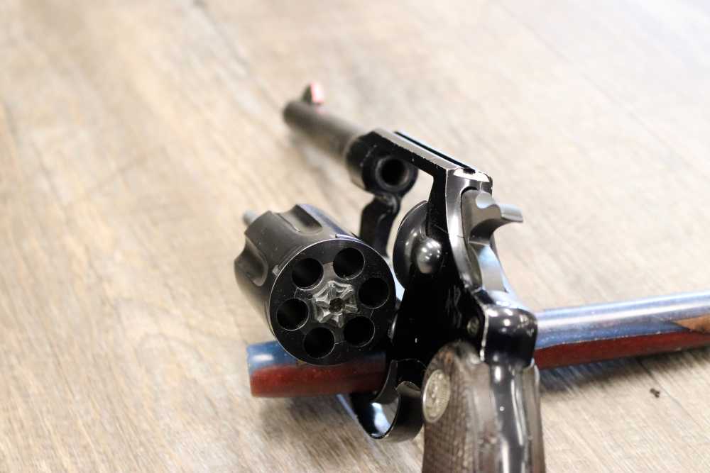 colt cobra revolver .32 cal-img-5