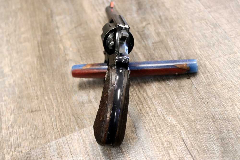 colt cobra revolver .32 cal-img-4