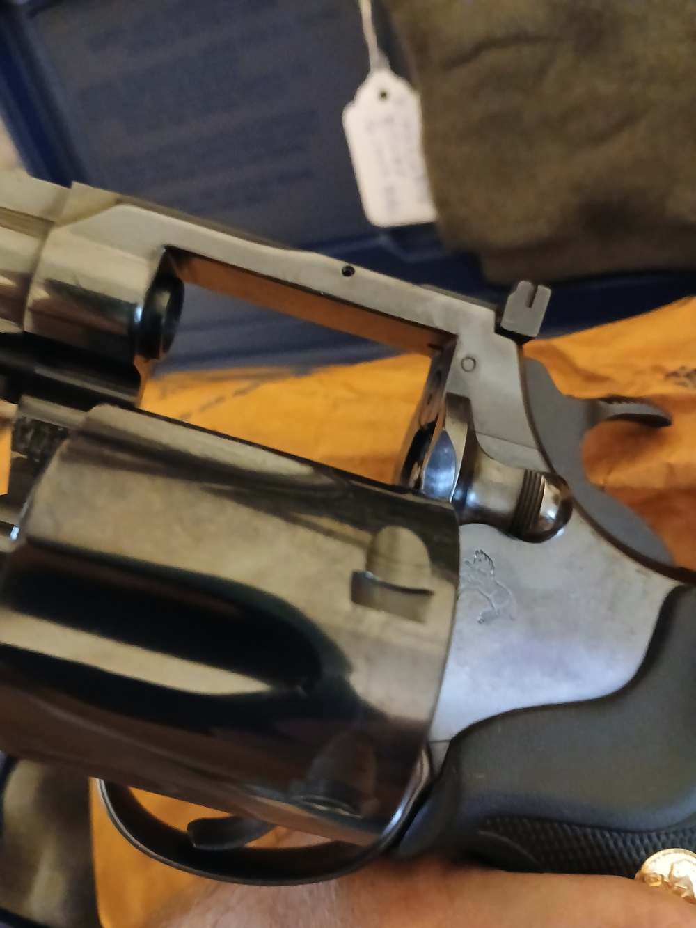 Vintage 1990 Blued Colt King Cobra .357 6 inch-img-31