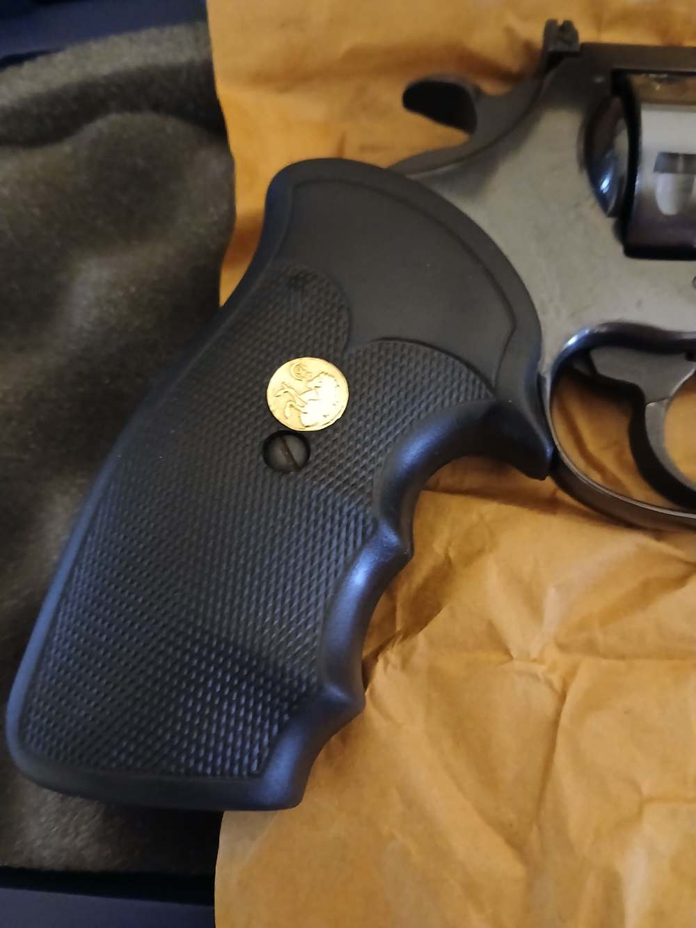 Vintage 1990 Blued Colt King Cobra .357 6 inch-img-3