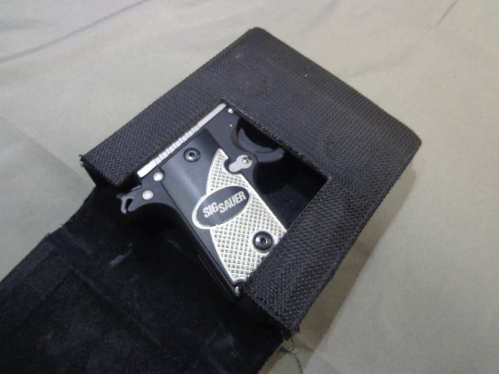 SIG P238 Two-Tone, w/Laser - super nice, .01 Start!-img-11