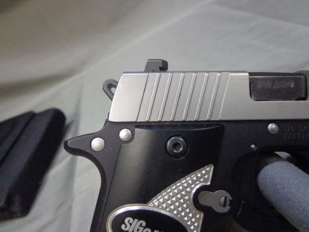 SIG P238 Two-Tone, w/Laser - super nice, .01 Start!-img-2